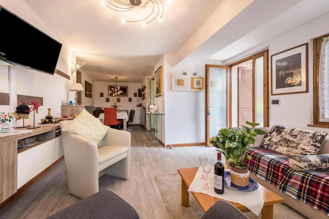 Apartment Ferienwohnung In San Zeno Mit Schoenem Seeblick San Zeno di Montagna