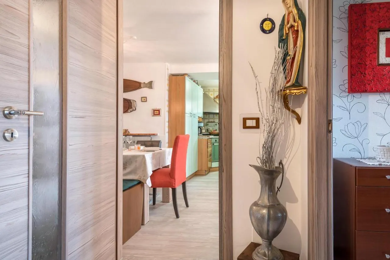 Ferienwohnung In San Zeno Mit Schoenem Seeblick San Zeno di Montagna